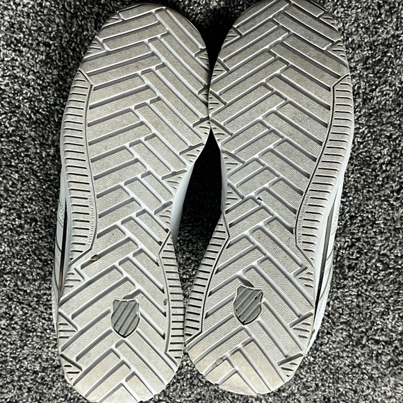 White K Swiss men’s size 9 excellent used condition - Picture 5 of 5